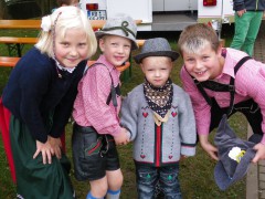 Weinfest 2013 in Nieder-Ense auch die Jüngsten sind dabei